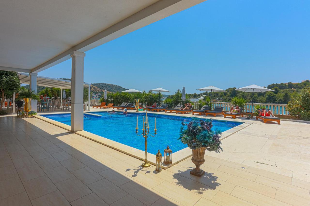 Perla Resort Rogoznica  Esterno foto